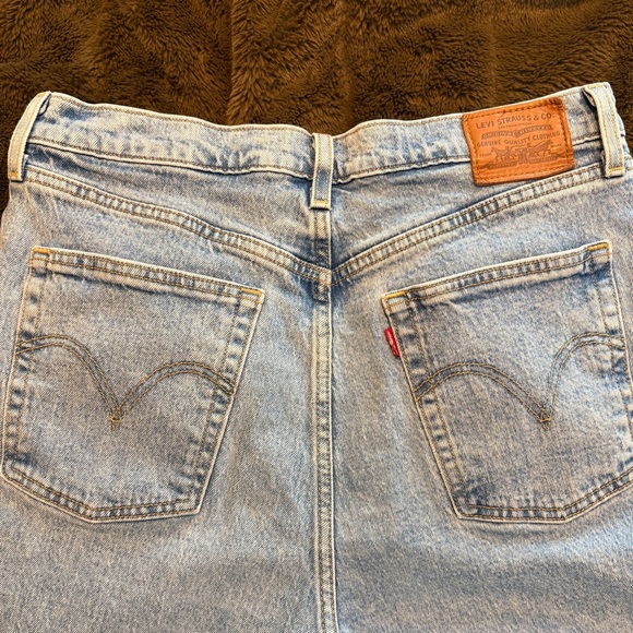 Levi’s Ribcage Straight 32/27 Lightwash - Picture 8 of 10